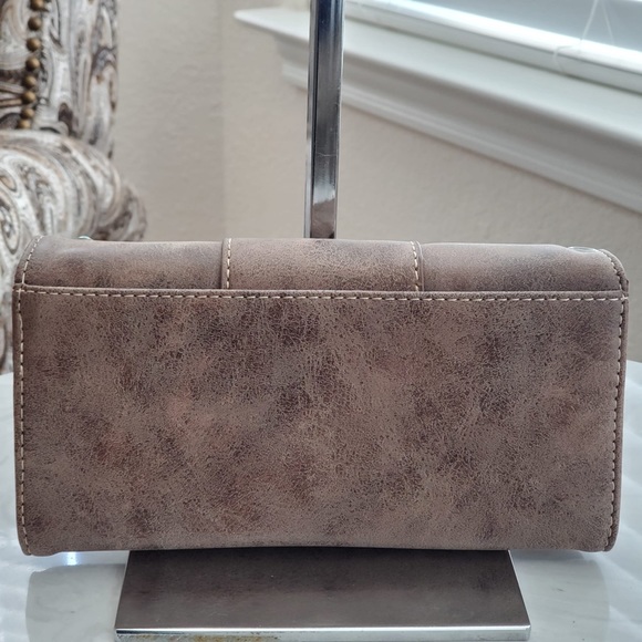 American Bling by Montana West Wallet/Wristlet - Picture 2 of 3